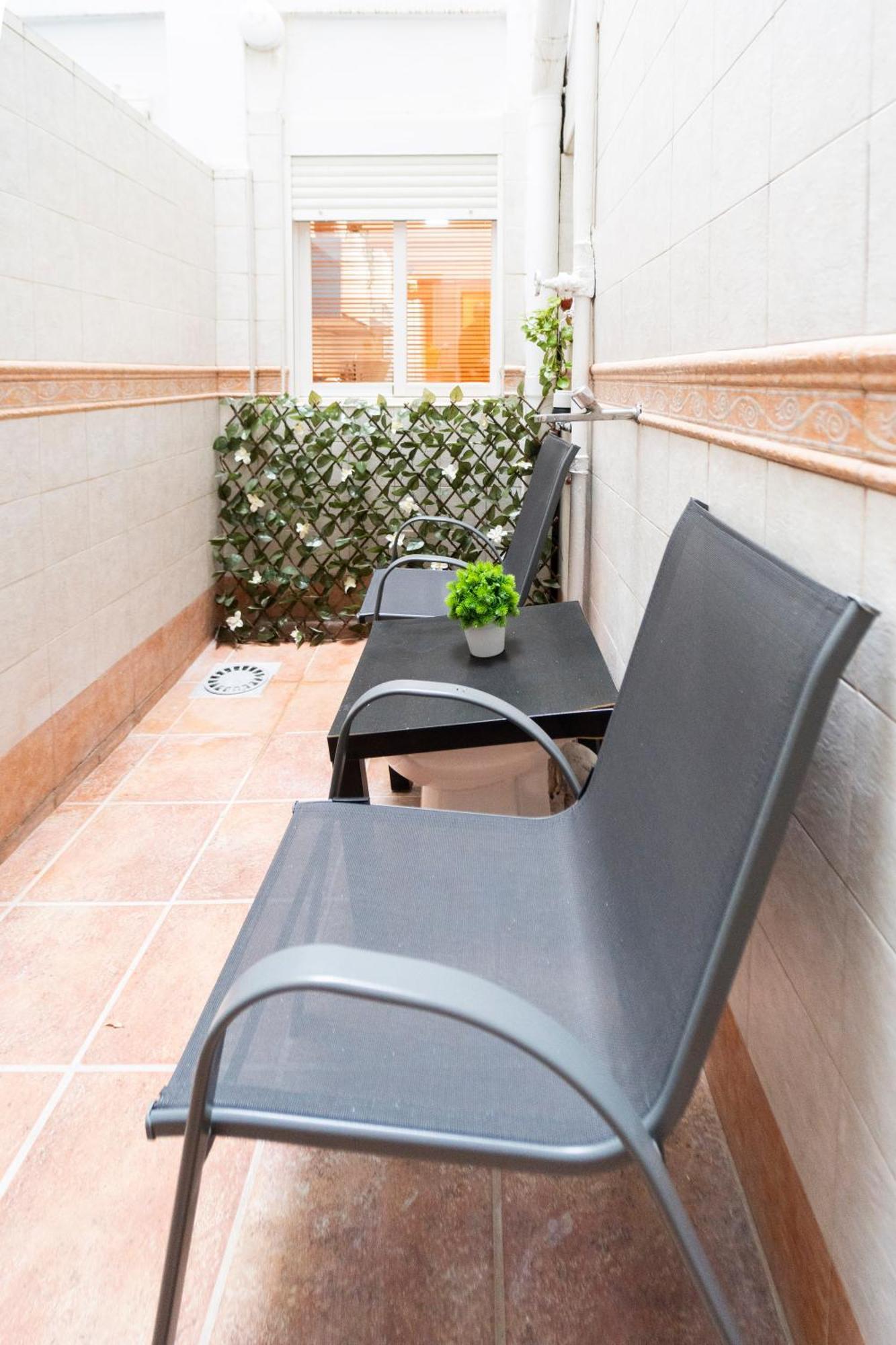 Lovely Apartment Near Beach & Science City Valencia Eksteriør bilde