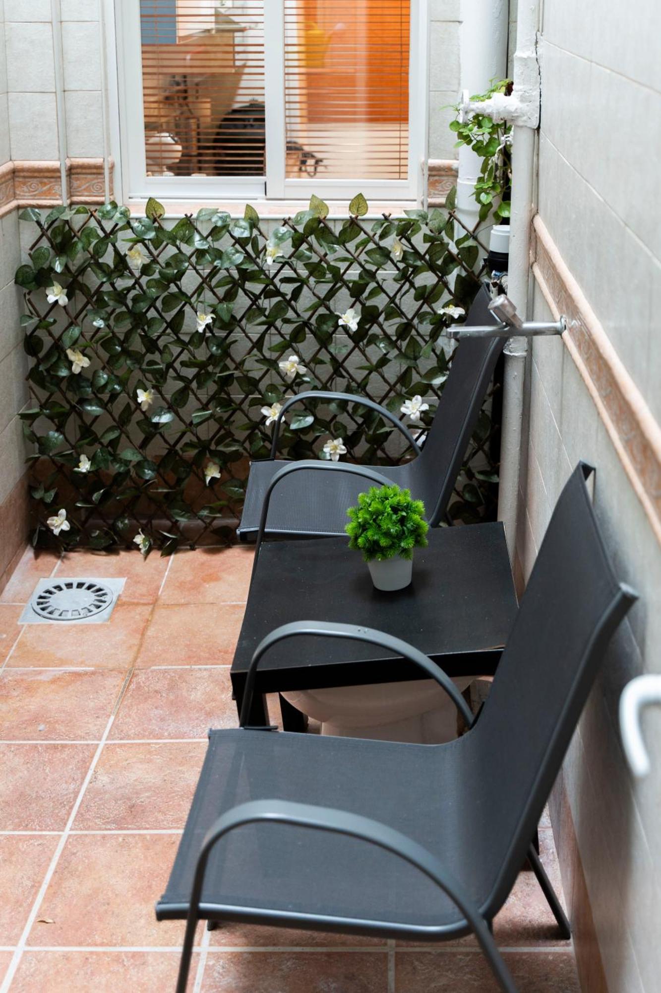 Lovely Apartment Near Beach & Science City Valencia Eksteriør bilde